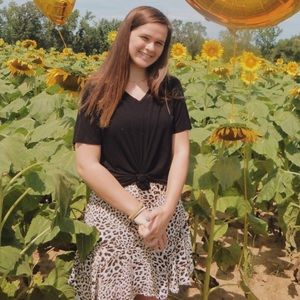 Meet your Posher, Madeline